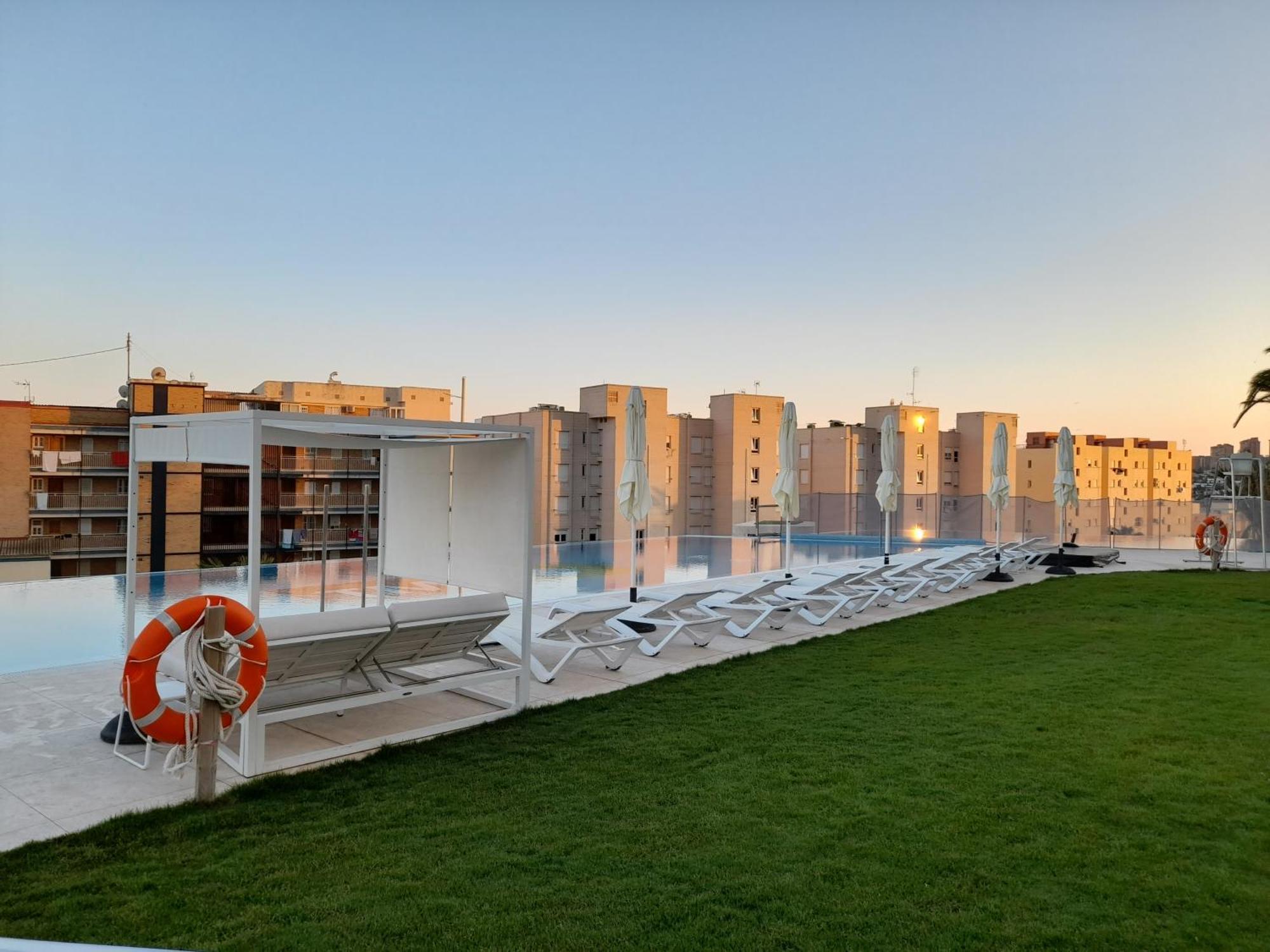 Sunset Cliffs Sea View Apartments 14 Floor 貝尼多姆 外观 照片